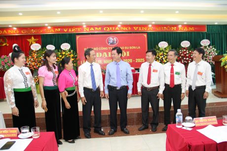 Đ/c Trương Minh Tuấn trúng cử Bí thư Đảng bộ Cao su Sơn La